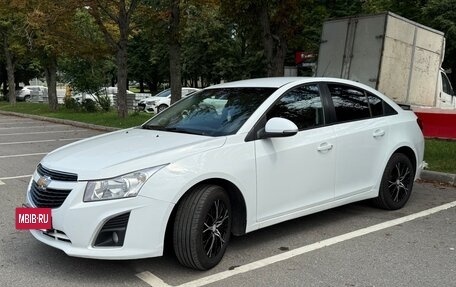 Chevrolet Cruze II, 2015 год, 850 000 рублей, 2 фотография