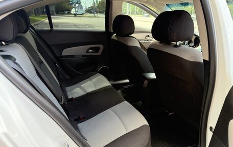 Chevrolet Cruze II, 2015 год, 850 000 рублей, 12 фотография