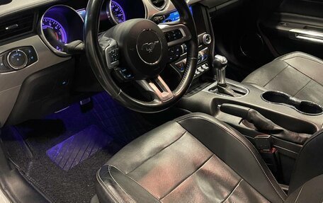 Ford Mustang VI рестайлинг, 2019 год, 3 397 000 рублей, 17 фотография