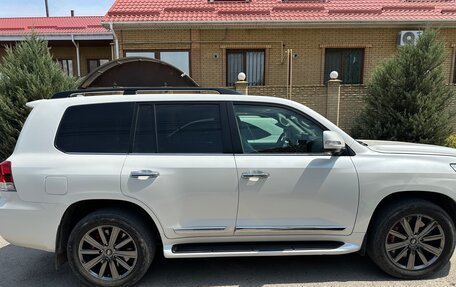 Toyota Land Cruiser 200, 2016 год, 7 200 000 рублей, 2 фотография
