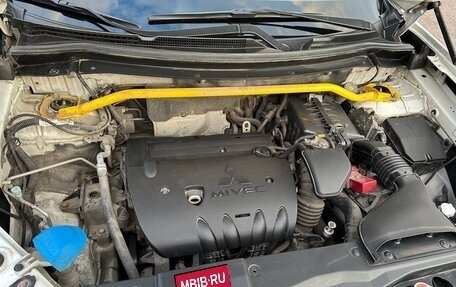 Mitsubishi Outlander III рестайлинг 3, 2014 год, 1 680 000 рублей, 21 фотография