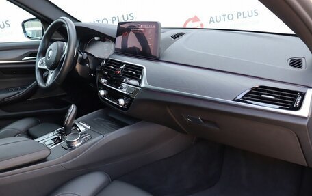 BMW 5 серия, 2021 год, 6 100 000 рублей, 9 фотография