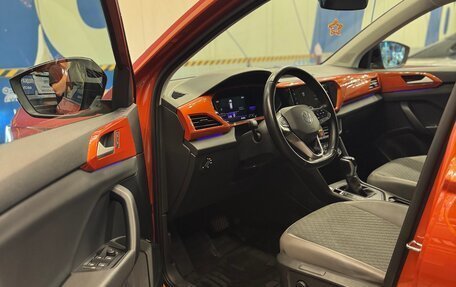 Volkswagen Taos, 2021 год, 2 720 000 рублей, 8 фотография