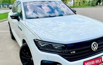 Volkswagen Touareg III, 2019 год, 9 800 000 рублей, 1 фотография
