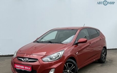 Hyundai Solaris II рестайлинг, 2012 год, 690 000 рублей, 1 фотография