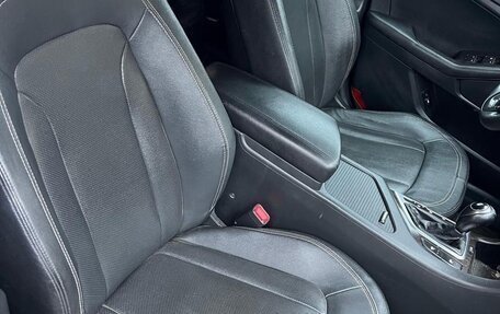 KIA K5 I рестайлинг, 2011 год, 1 200 000 рублей, 11 фотография