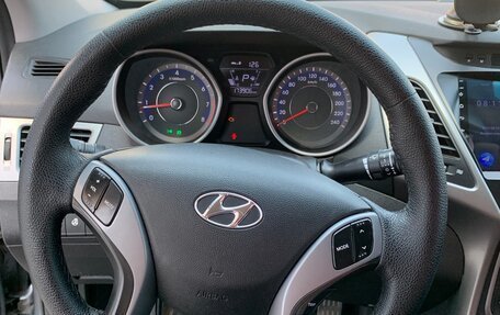 Hyundai Elantra V, 2015 год, 1 200 000 рублей, 9 фотография
