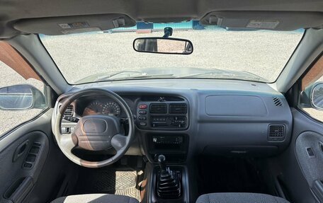 Suzuki Grand Vitara, 2000 год, 399 700 рублей, 8 фотография