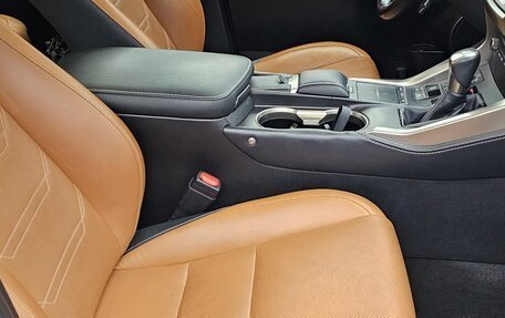 Lexus NX I, 2017 год, 3 500 000 рублей, 12 фотография