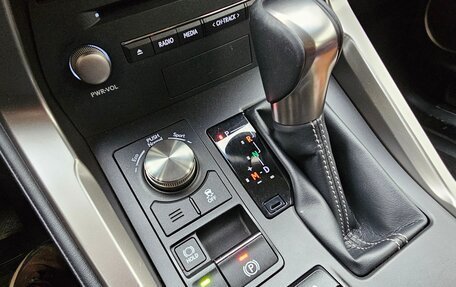 Lexus NX I, 2017 год, 3 500 000 рублей, 10 фотография