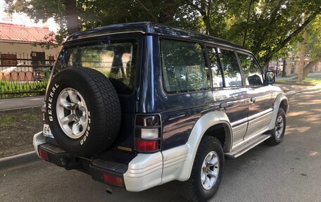 Mitsubishi Pajero III рестайлинг, 1995 год, 450 000 рублей, 3 фотография