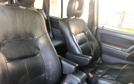 Mitsubishi Pajero III рестайлинг, 1995 год, 450 000 рублей, 11 фотография