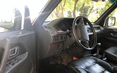 Mitsubishi Pajero III рестайлинг, 1995 год, 450 000 рублей, 12 фотография