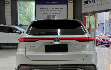 Toyota Venza, 2022 год, 2 640 999 рублей, 6 фотография