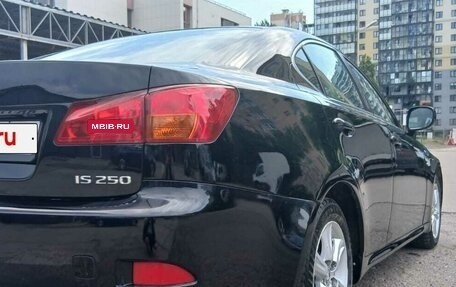 Lexus IS II рестайлинг 2, 2005 год, 1 350 000 рублей, 11 фотография