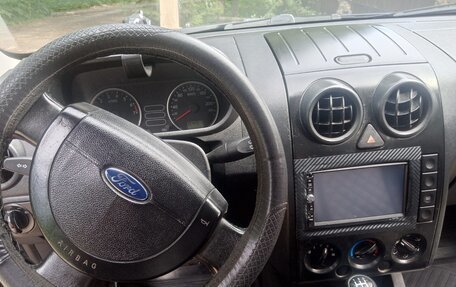 Ford Fusion I, 2005 год, 361 000 рублей, 5 фотография