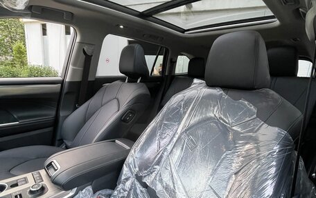 Toyota Highlander, 2025 год, 4 930 000 рублей, 10 фотография