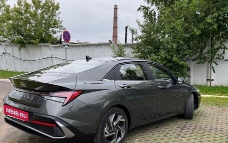 Hyundai Elantra, 2023 год, 1 990 000 рублей, 3 фотография