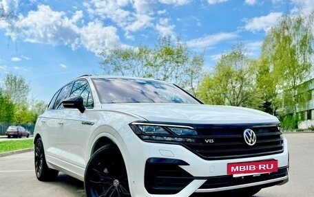 Volkswagen Touareg III, 2019 год, 9 800 000 рублей, 2 фотография
