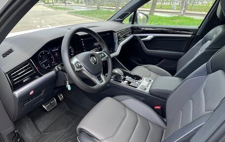 Volkswagen Touareg III, 2019 год, 9 800 000 рублей, 16 фотография