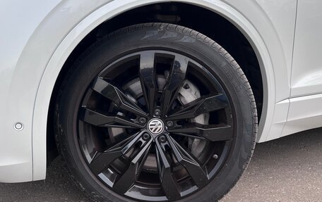 Volkswagen Touareg III, 2019 год, 9 800 000 рублей, 24 фотография