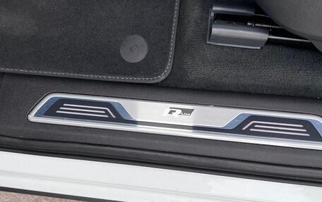 Volkswagen Touareg III, 2019 год, 9 800 000 рублей, 26 фотография