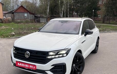 Volkswagen Touareg III, 2019 год, 9 800 000 рублей, 18 фотография