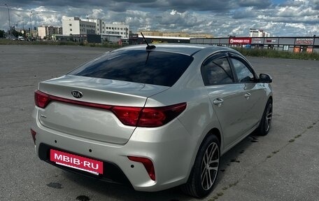 KIA Rio IV, 2018 год, 1 300 000 рублей, 6 фотография