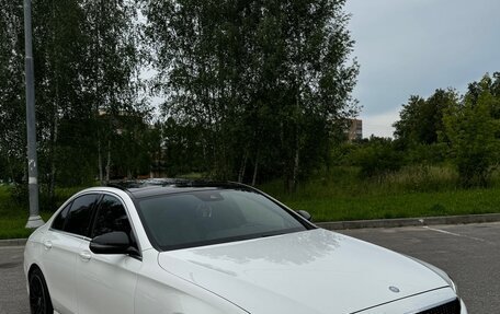 Mercedes-Benz E-Класс, 2017 год, 2 950 000 рублей, 9 фотография