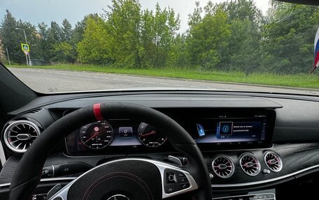 Mercedes-Benz E-Класс, 2017 год, 2 950 000 рублей, 22 фотография