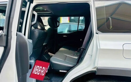 Toyota Land Cruiser Prado, 2025 год, 8 360 111 рублей, 7 фотография