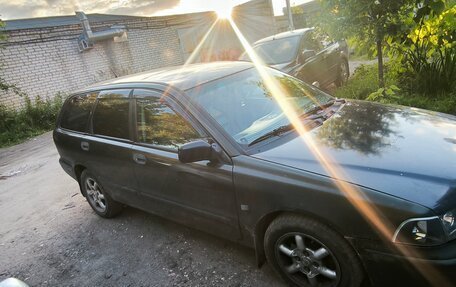 Volvo V40 I, 1997 год, 175 000 рублей, 2 фотография