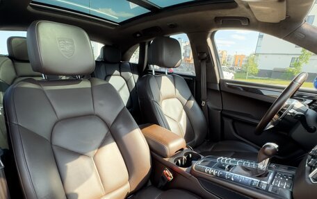 Porsche Macan I рестайлинг, 2014 год, 3 300 000 рублей, 30 фотография