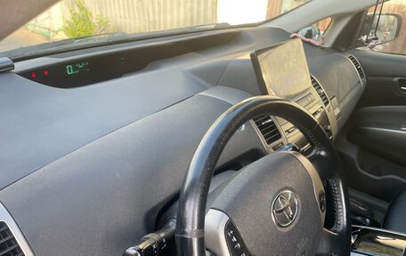 Toyota Prius, 2006 год, 733 000 рублей, 6 фотография