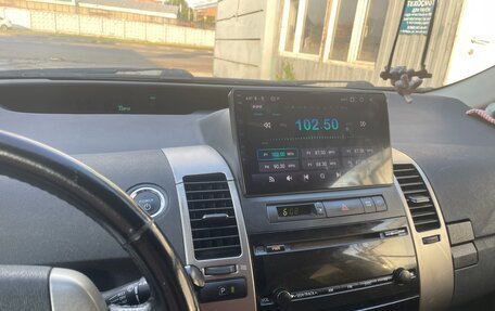 Toyota Prius, 2006 год, 733 000 рублей, 9 фотография