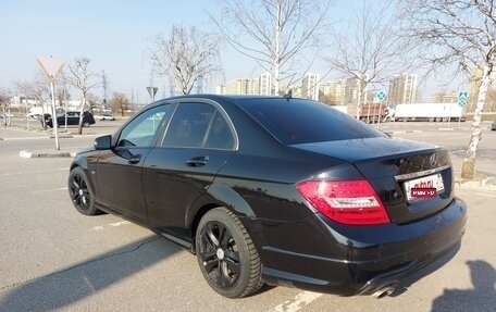 Mercedes-Benz C-Класс, 2011 год, 1 700 000 рублей, 3 фотография