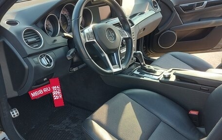 Mercedes-Benz C-Класс, 2011 год, 1 700 000 рублей, 2 фотография