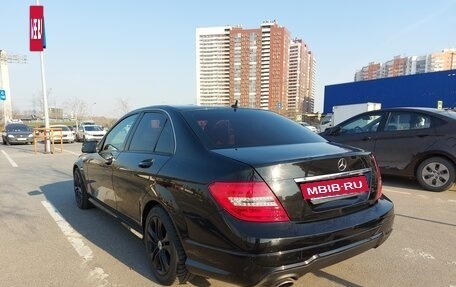 Mercedes-Benz C-Класс, 2011 год, 1 700 000 рублей, 5 фотография