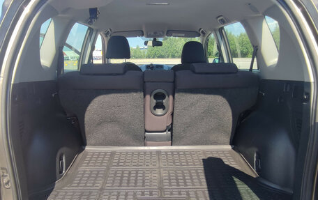 Toyota RAV4, 2011 год, 1 499 000 рублей, 17 фотография
