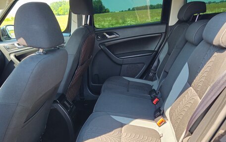 Skoda Yeti I рестайлинг, 2014 год, 1 400 000 рублей, 15 фотография