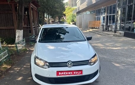 Volkswagen Polo VI (EU Market), 2015 год, 770 000 рублей, 1 фотография