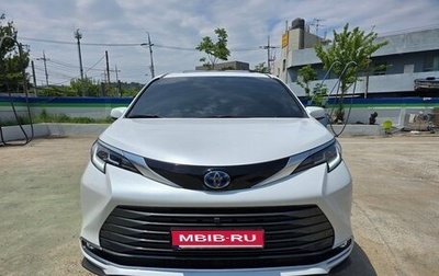 Toyota Sienna, 2022 год, 3 880 111 рублей, 1 фотография