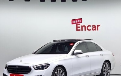 Mercedes-Benz E-Класс, 2021 год, 4 900 000 рублей, 1 фотография