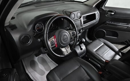 Jeep Liberty (Patriot), 2012 год, 1 099 000 рублей, 13 фотография