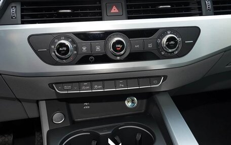 Audi A4, 2020 год, 3 300 000 рублей, 16 фотография