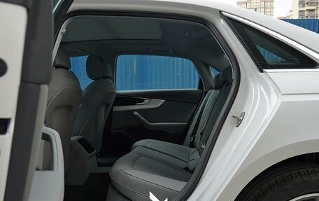 Audi A4, 2020 год, 3 300 000 рублей, 33 фотография