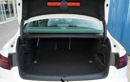 Audi A4, 2020 год, 3 300 000 рублей, 38 фотография