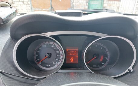 Mitsubishi Outlander III рестайлинг 3, 2008 год, 950 000 рублей, 3 фотография