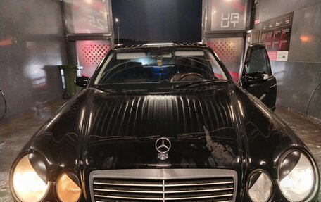 Mercedes-Benz E-Класс, 1998 год, 590 000 рублей, 2 фотография