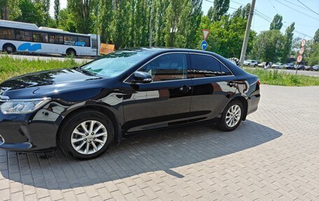 Toyota Camry, 2017 год, 2 050 000 рублей, 4 фотография